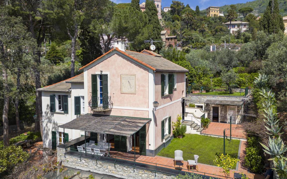 Photo of Others in Recco
