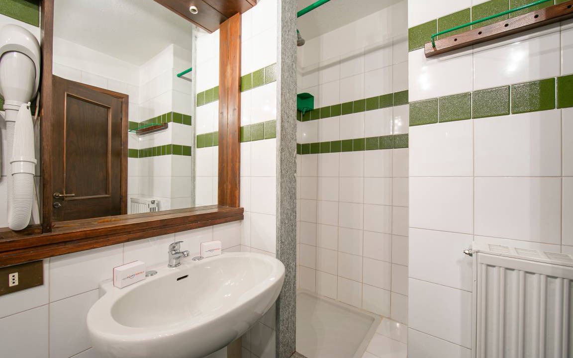 Photo of Bathroom in Grangesises