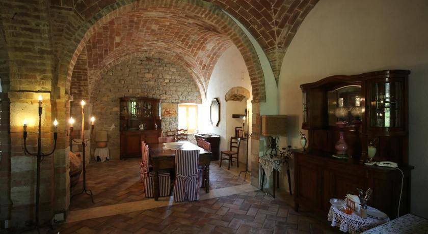 Photo of Others in Magliano in Toscana