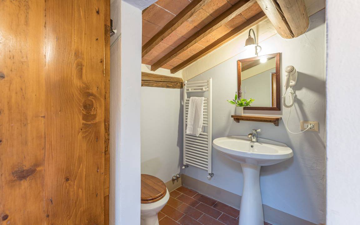 Photo of Bathroom in Cortona