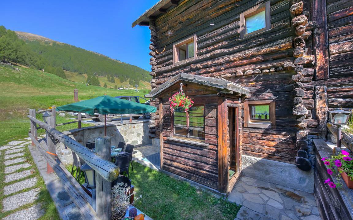 Photo of Buildings in Livigno