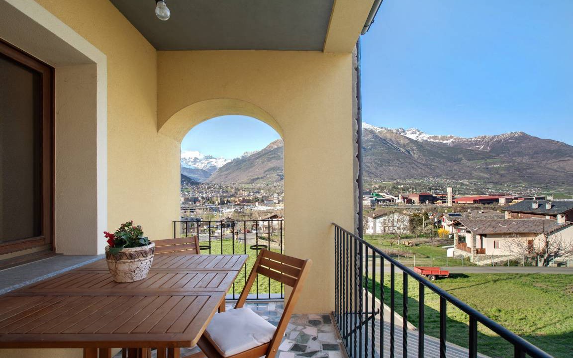 Photo of Patio Balcony in Ampaillant