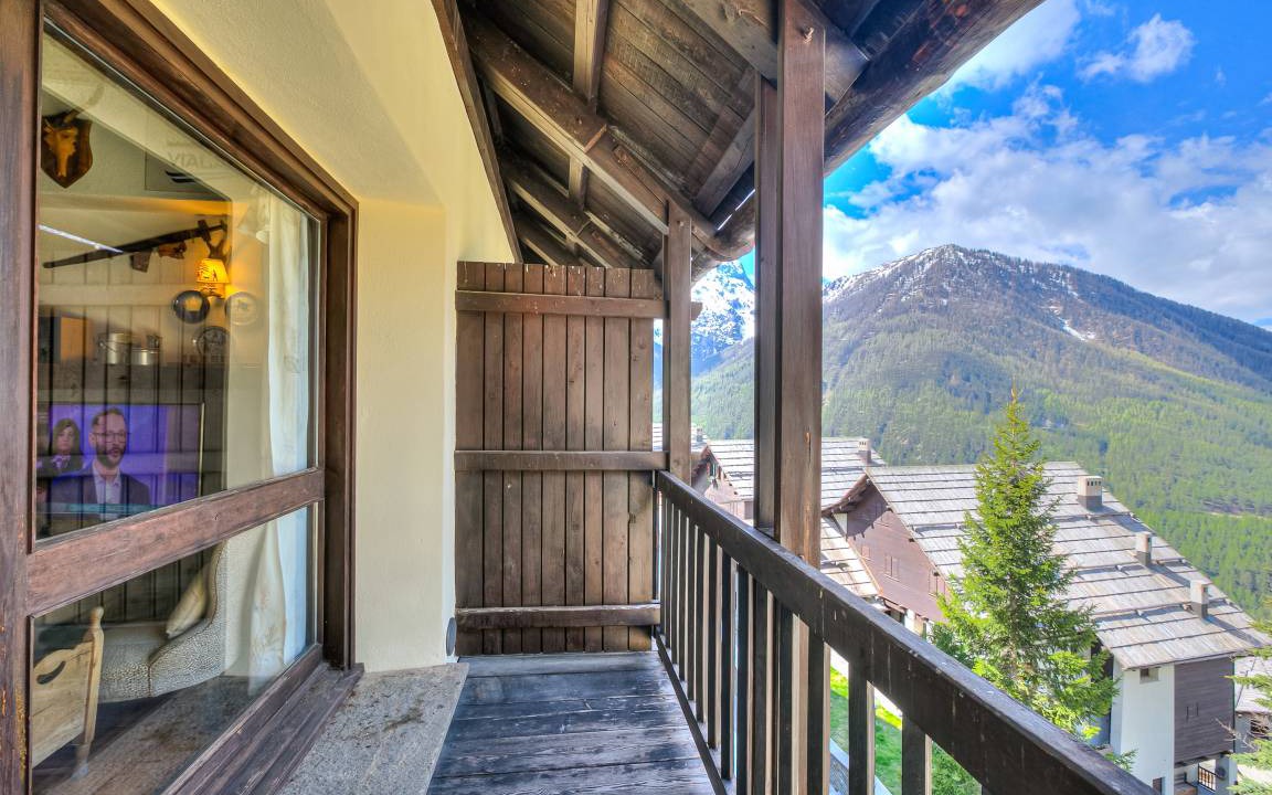 Photo of Patio Balcony in Grangesises
