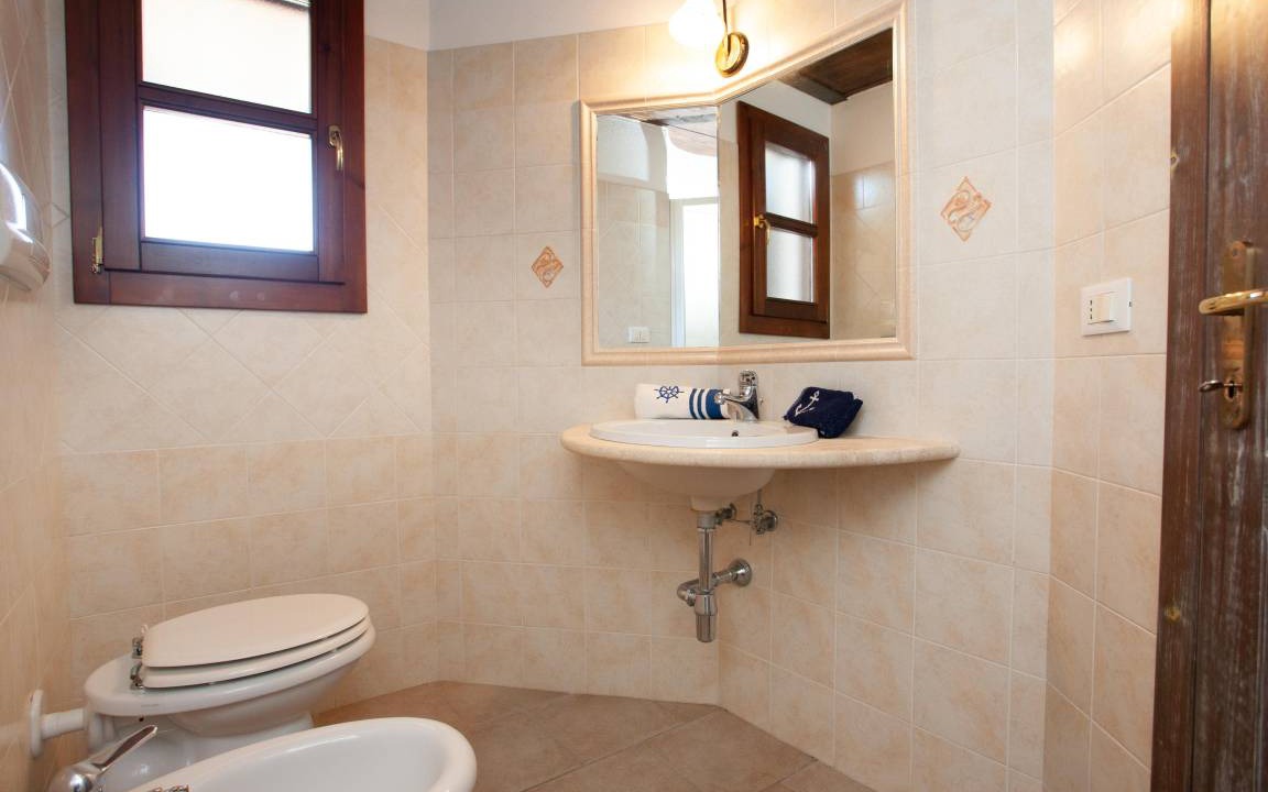 Photo of Bathroom in Orosei