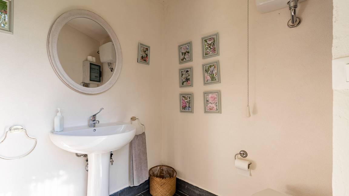 Photo of Bathroom in Recco