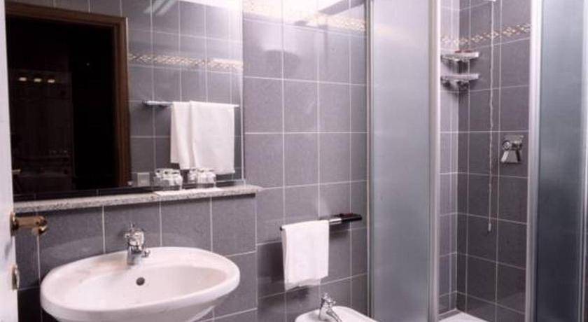 Photo of Bathroom in Lonate Pozzolo