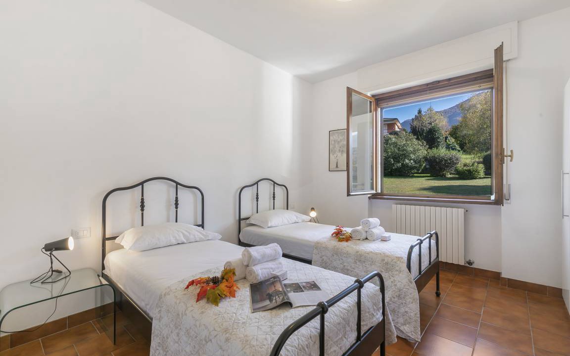 Photo of Bedroom in Porto Valtravaglia