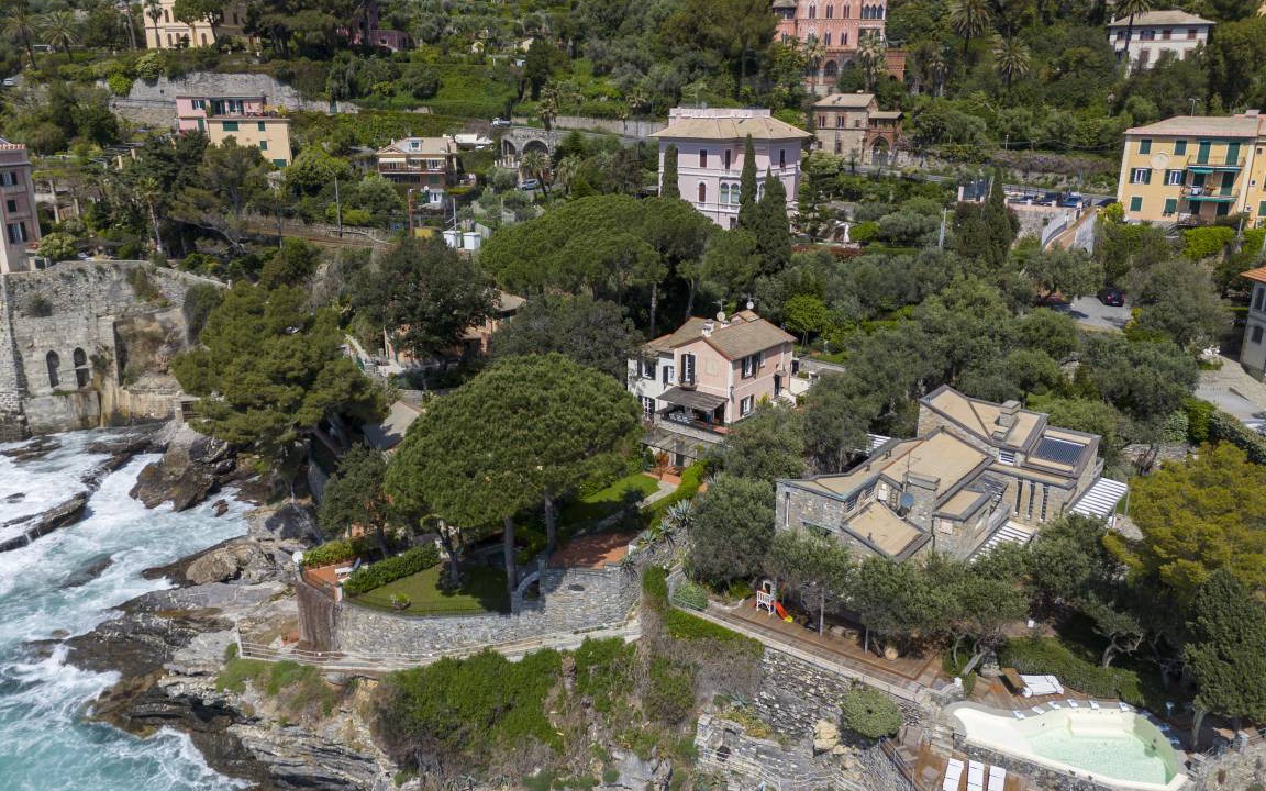 Photo of Others in Recco