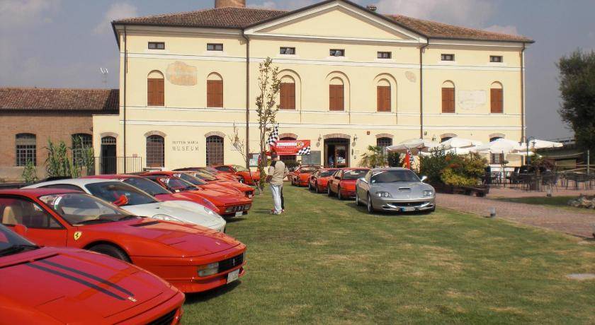 Photo of Others in Adria