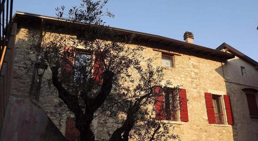 Photo of Others in Crociale