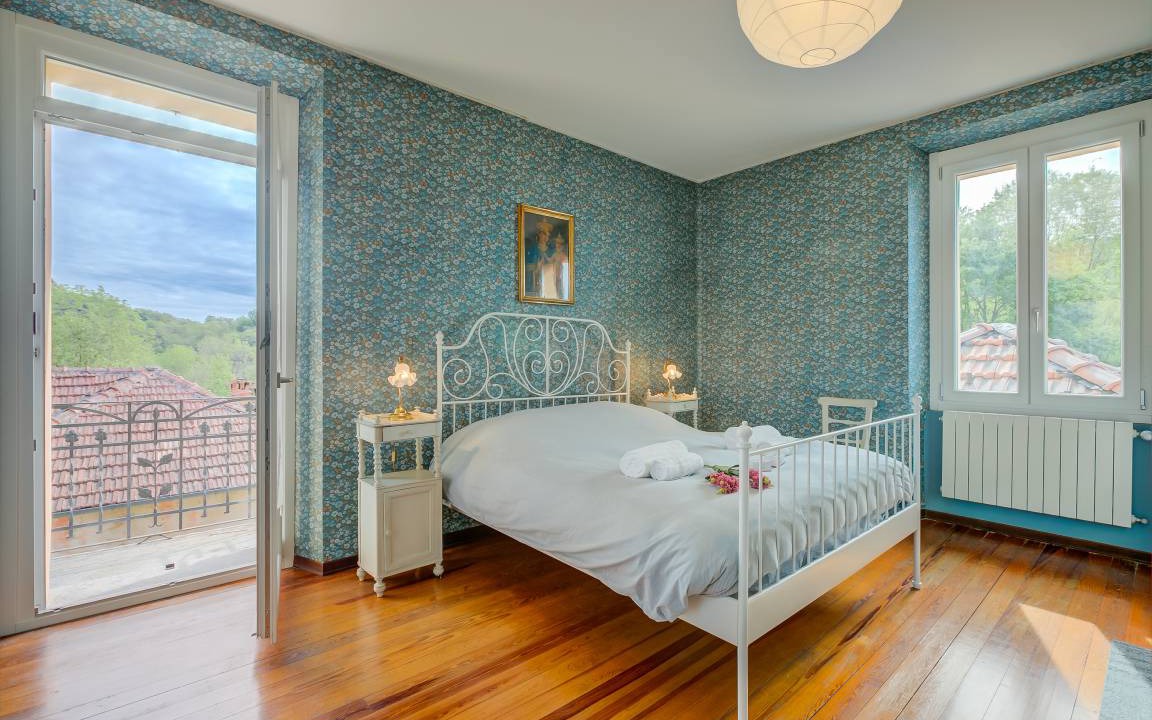 Photo of Bedroom in Brovello-Carpugnino