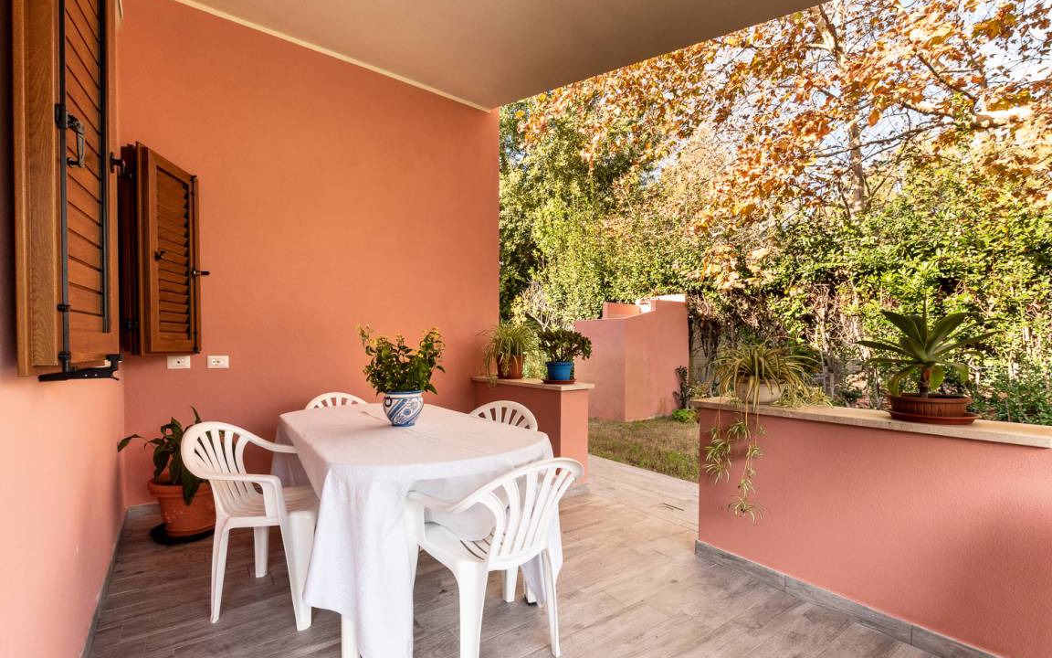 Photo of Patio Balcony in Geremeas