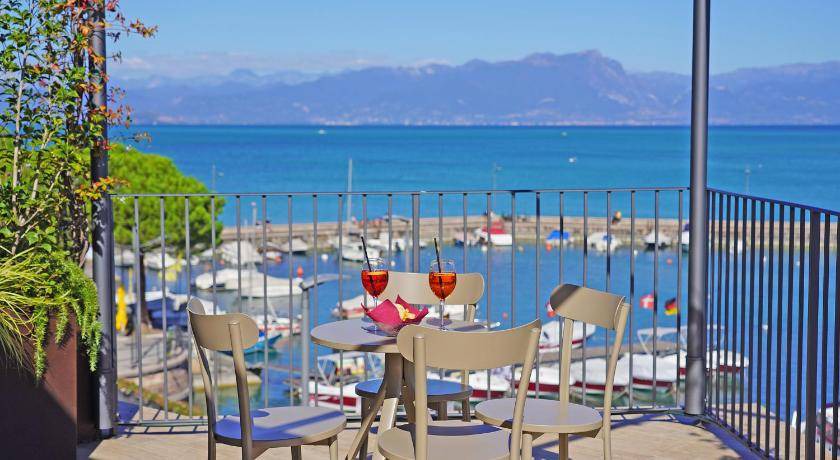 Photo of Others in Peschiera del Garda City Centre