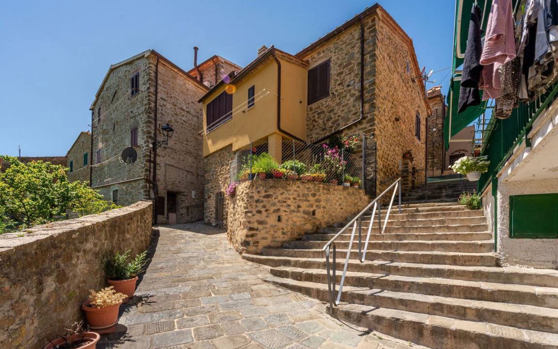 Photo of Others in Montorgiali