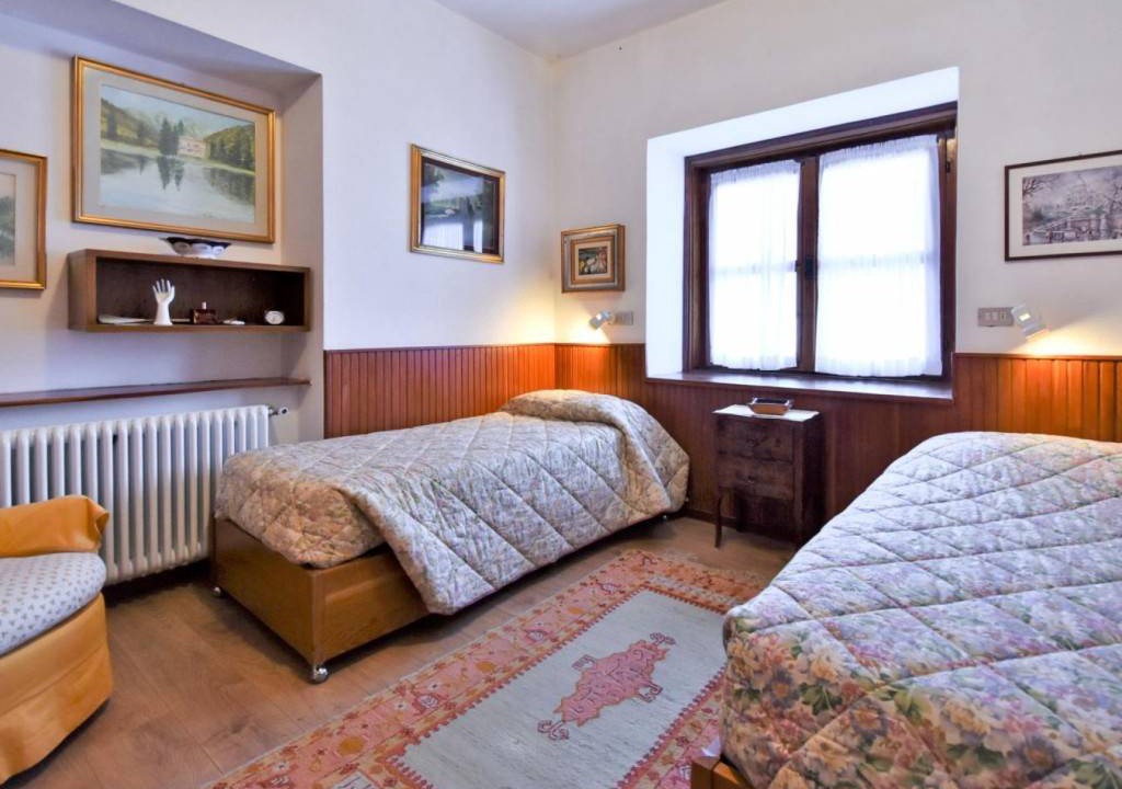 Photo of Bedroom in Pellizzano