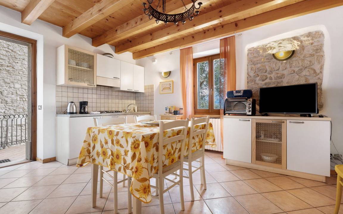 Photo of Kitchen in Assenza
