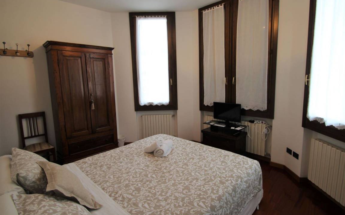 Photo of Bedroom in Castronno