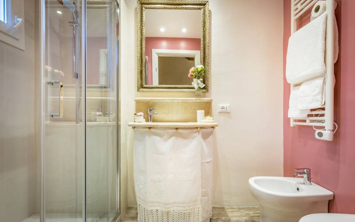 Photo of Bathroom in Isolotto