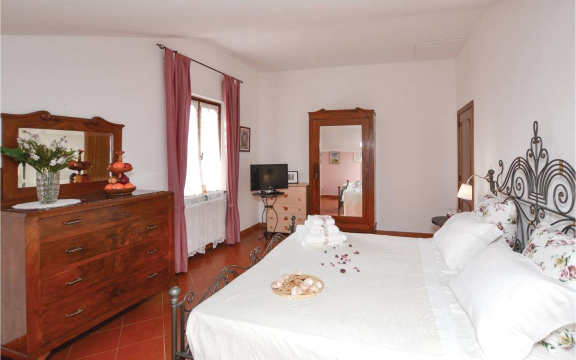 Photo of Others in Varese Ligure