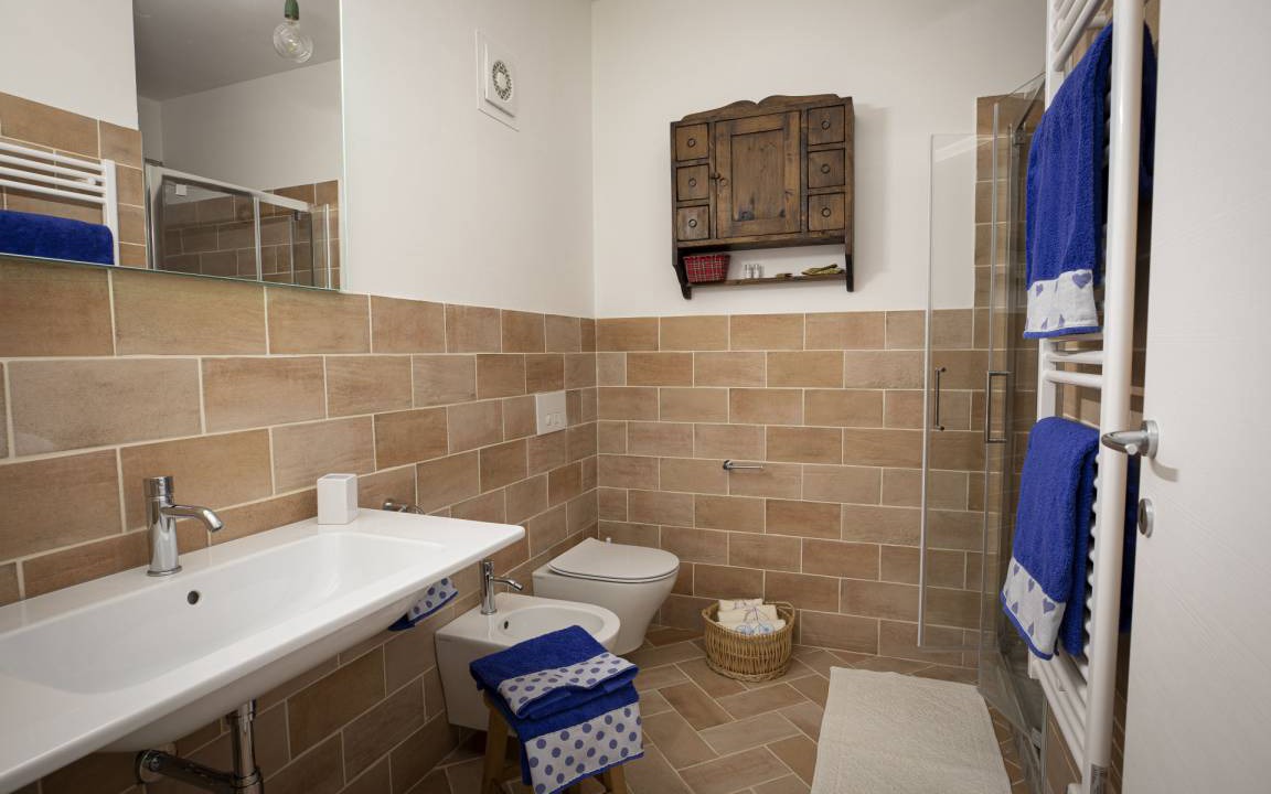 Photo of Bathroom in Castelraimondo