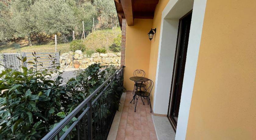 Photo of Patio Balcony in Fornole