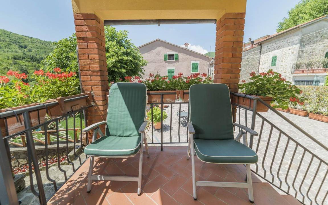 Photo of Patio Balcony in Saturnana