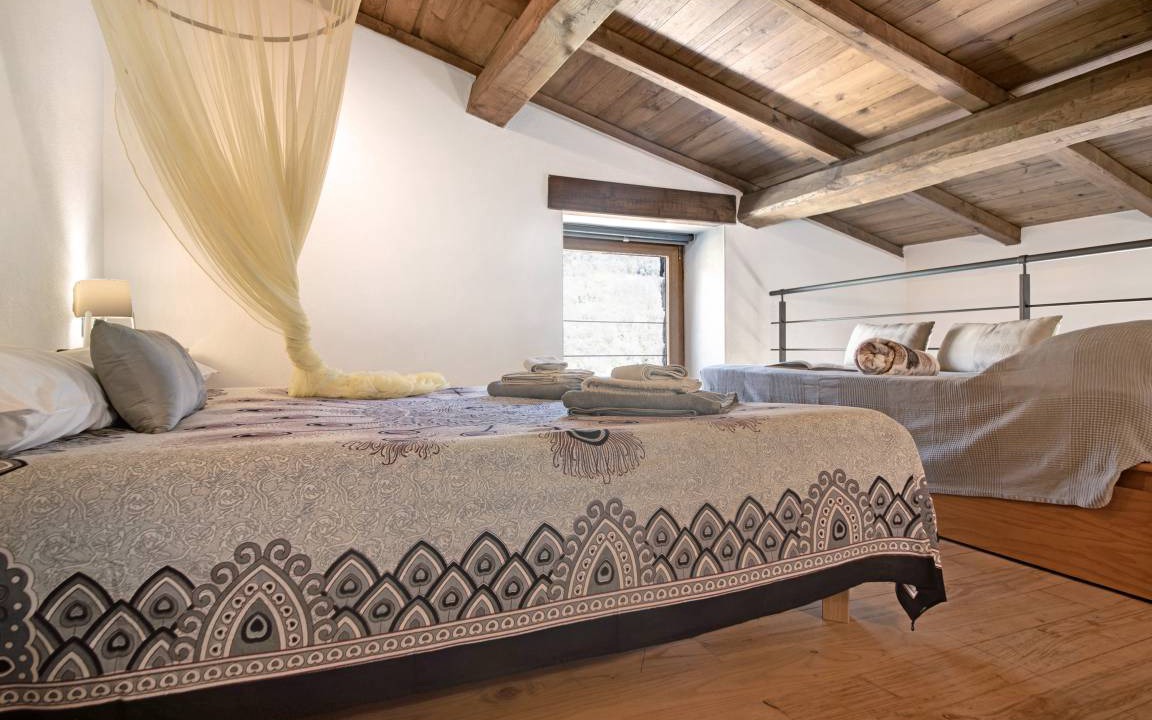 Photo of Bedroom in San Colombano Certenoli
