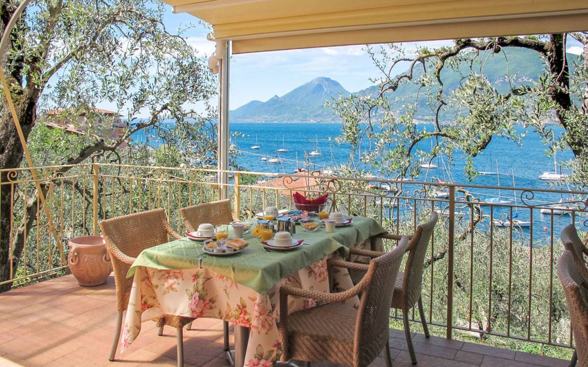 Photo of Patio Balcony in Assenza