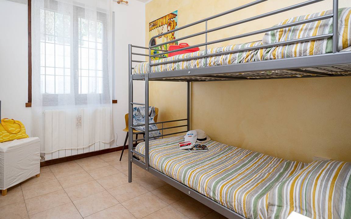 Photo of Bedroom in Cola