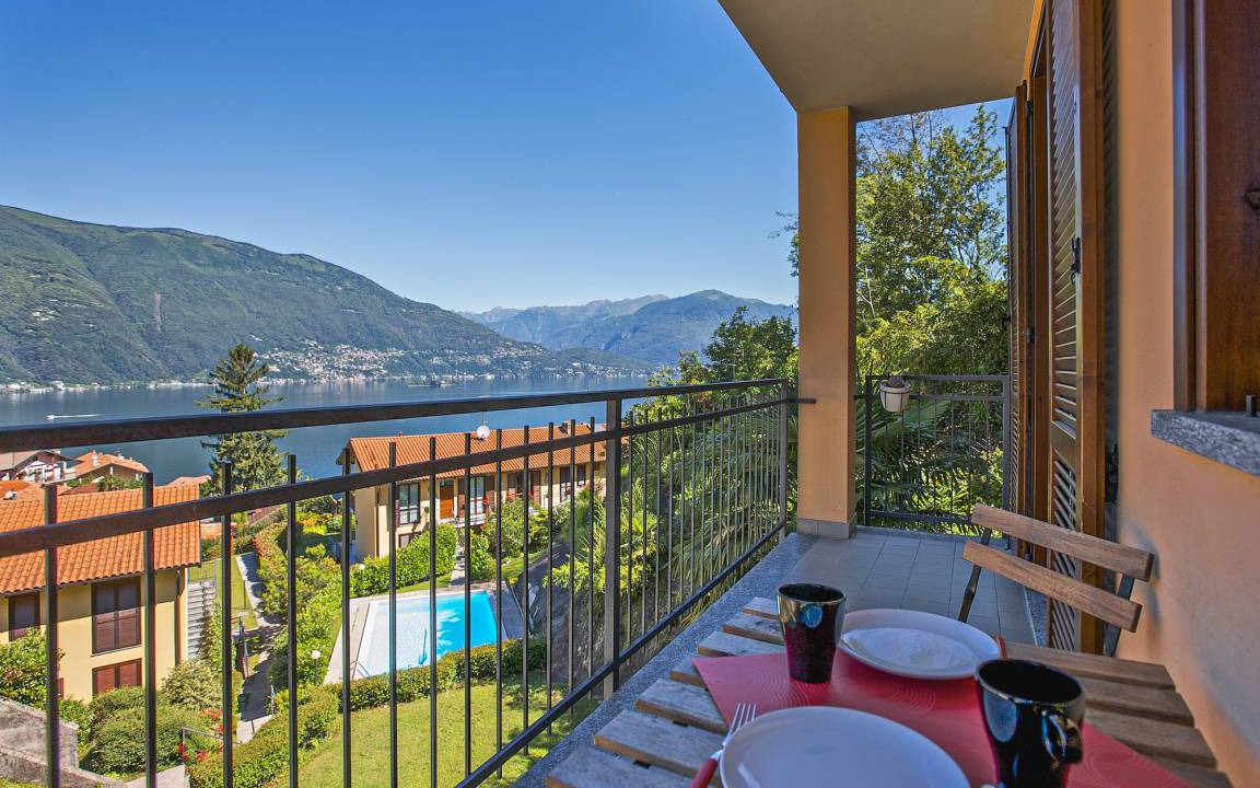 Photo of Patio Balcony in Maccagno con Pino e Veddasca