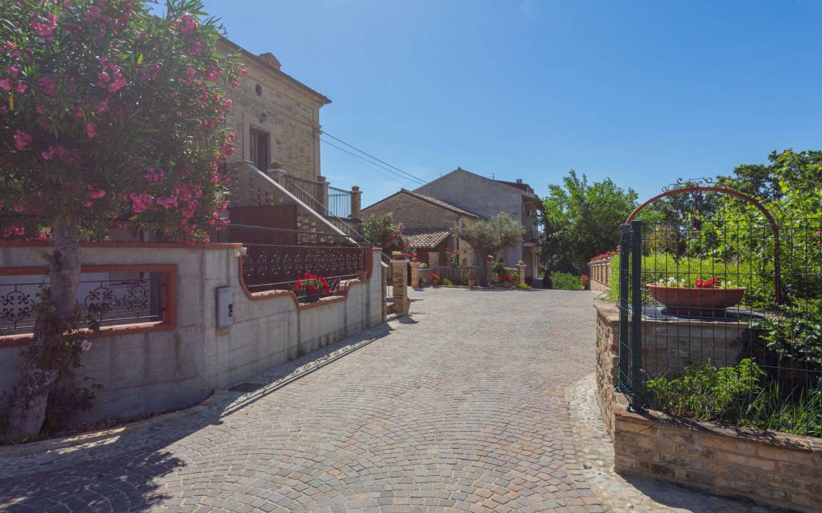 Photo of Others in Crecchio