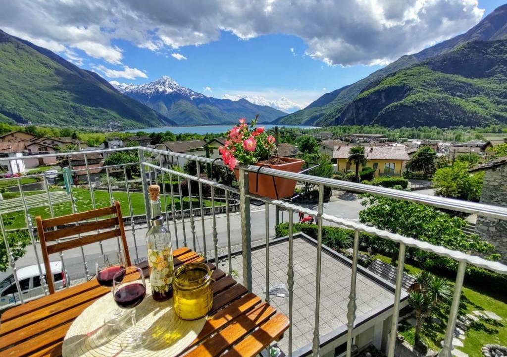 Photo of Patio Balcony in Novate Mezzola