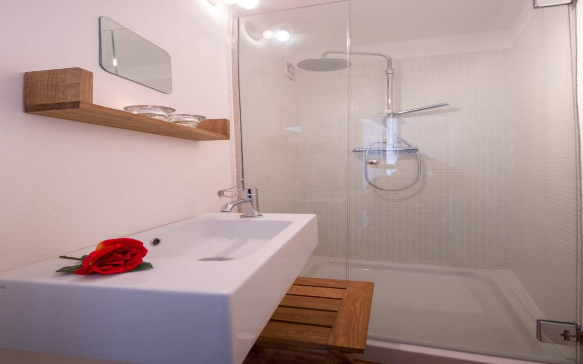Photo of Bathroom in Colonno