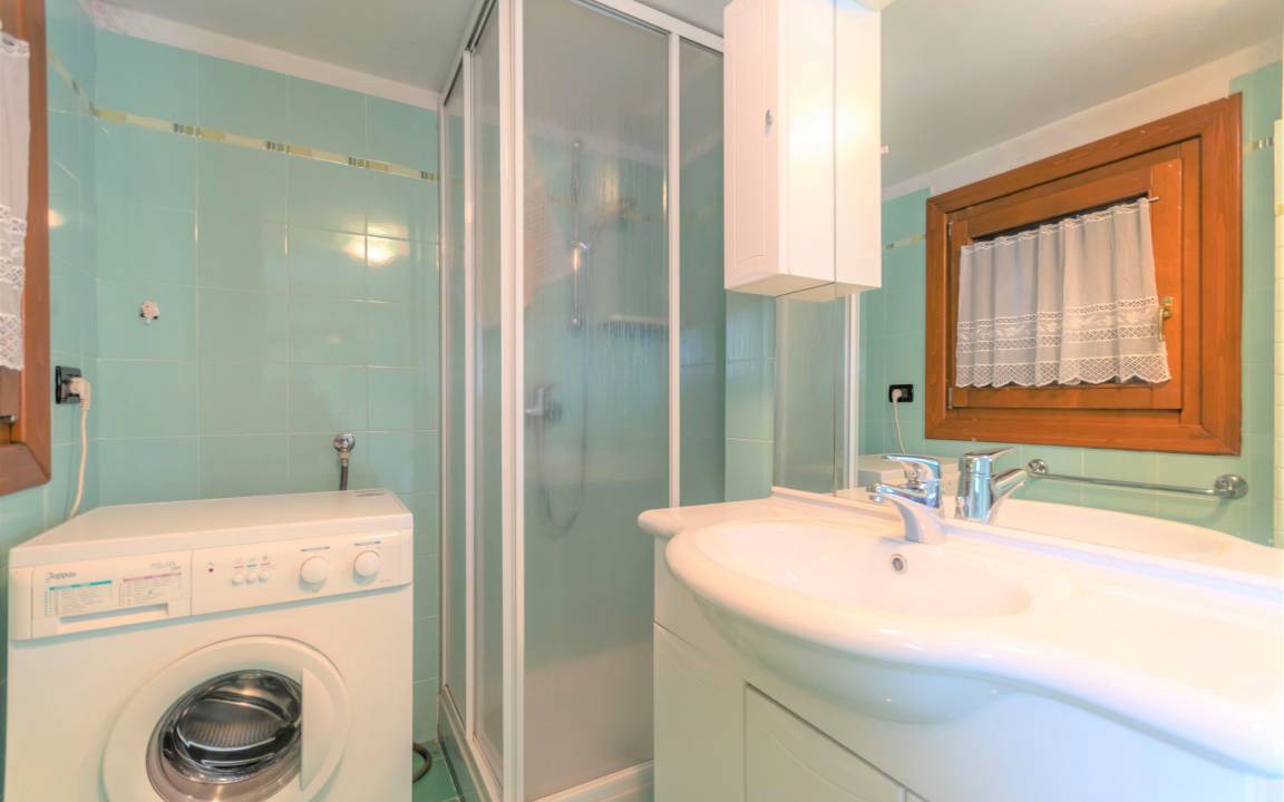 Photo of Bathroom in Caviola