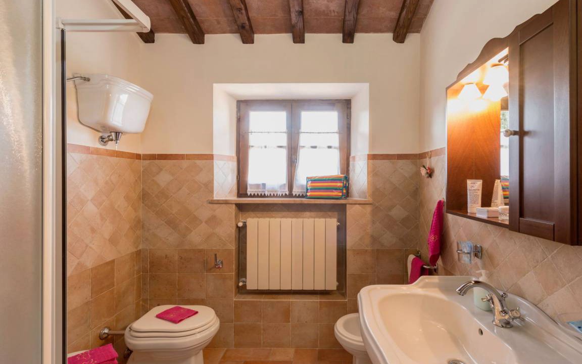 Photo of Bathroom in Popoltaio-Schiacciato