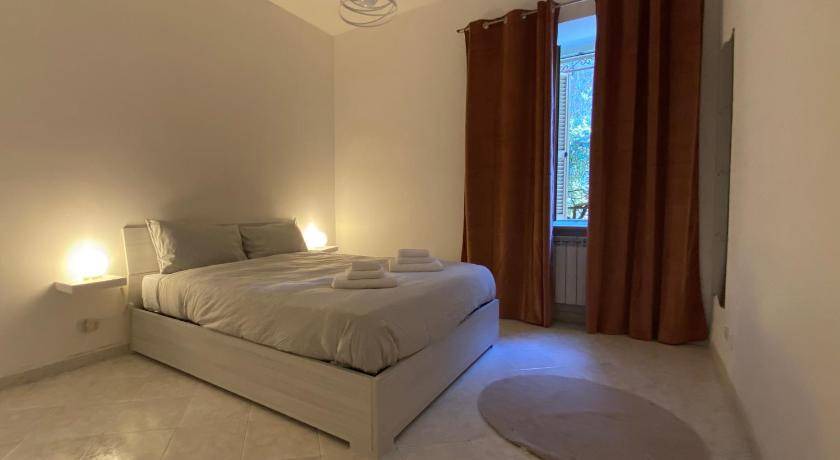 Photo of Bedroom in Albano Laziale