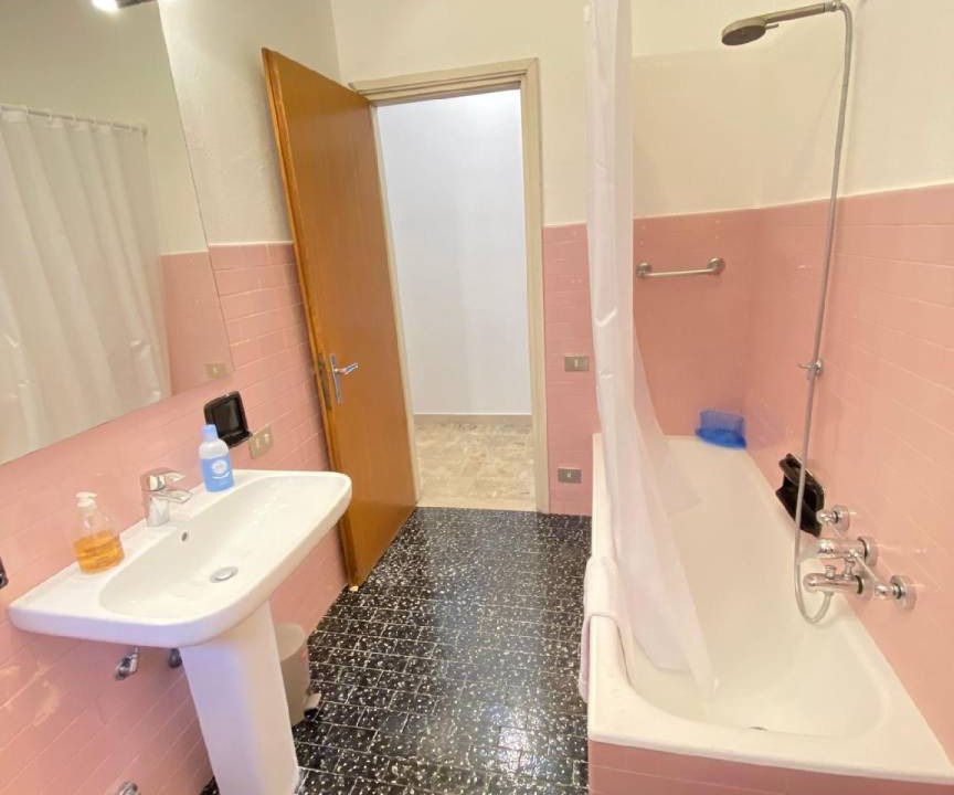 Photo of Bathroom in Verona City Centre