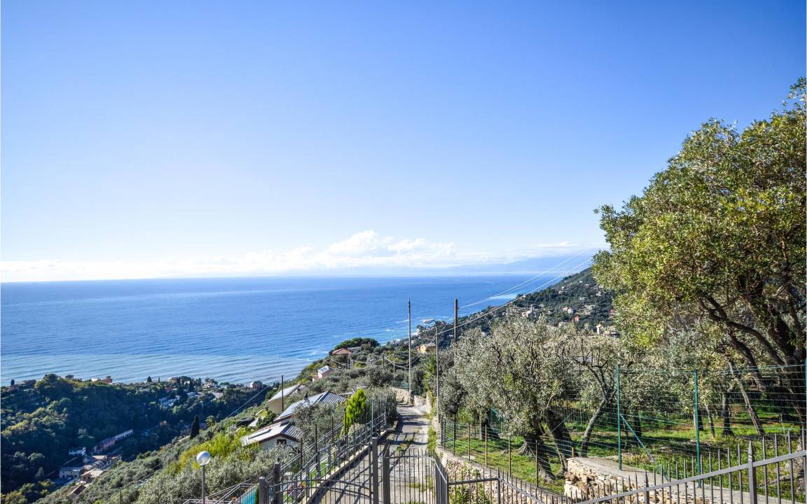 Photo of Others in Recco