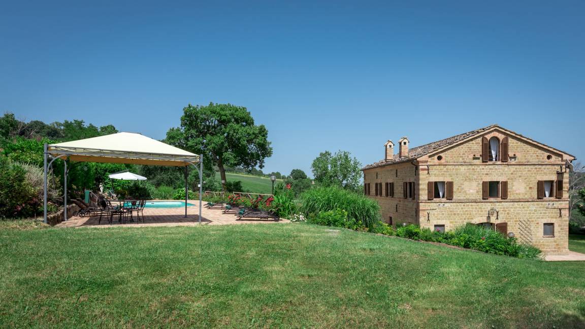 Photo of Buildings in San Ginesio