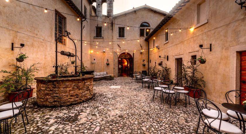 Photo of Others in Sant'Anatolia di Narco