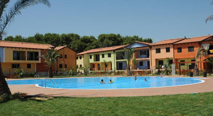 Photo of Others in Lido