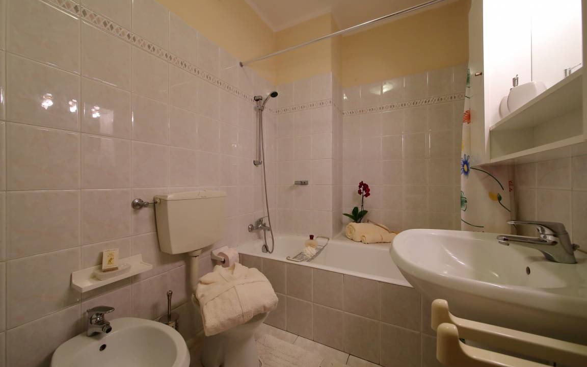 Photo of Bathroom in Baveno