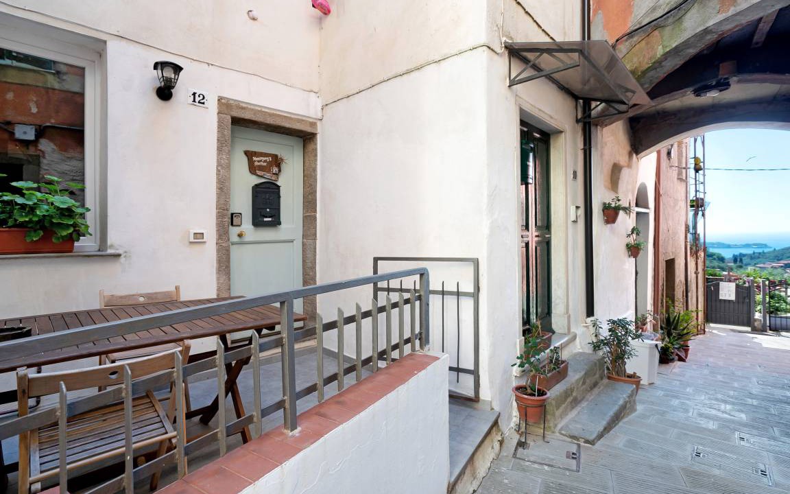 Photo of Patio Balcony in Pitelli