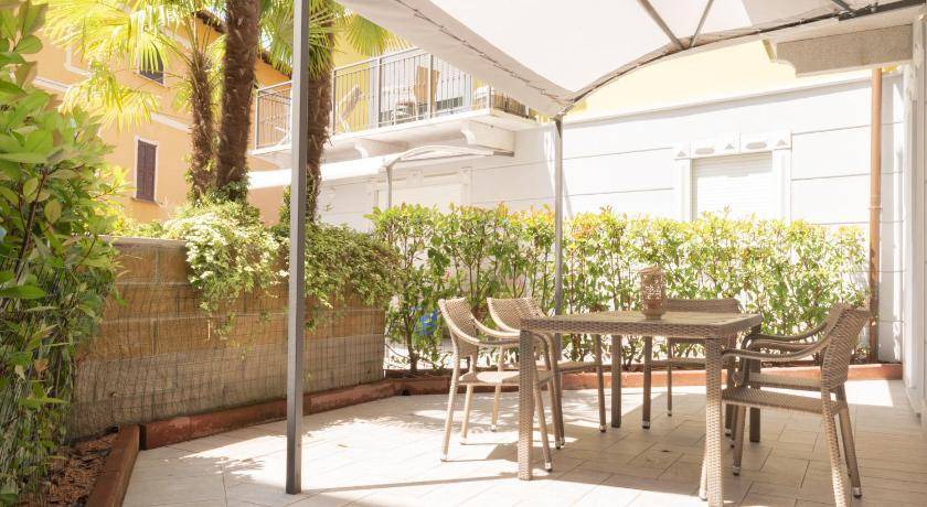 Photo of Patio Balcony in Lavena Ponte Tresa