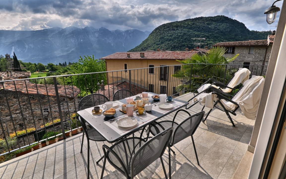 Photo of Patio Balcony in Prabione