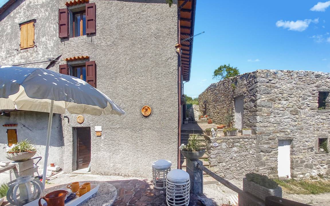Photo of Buildings in San Rocco in Turrite