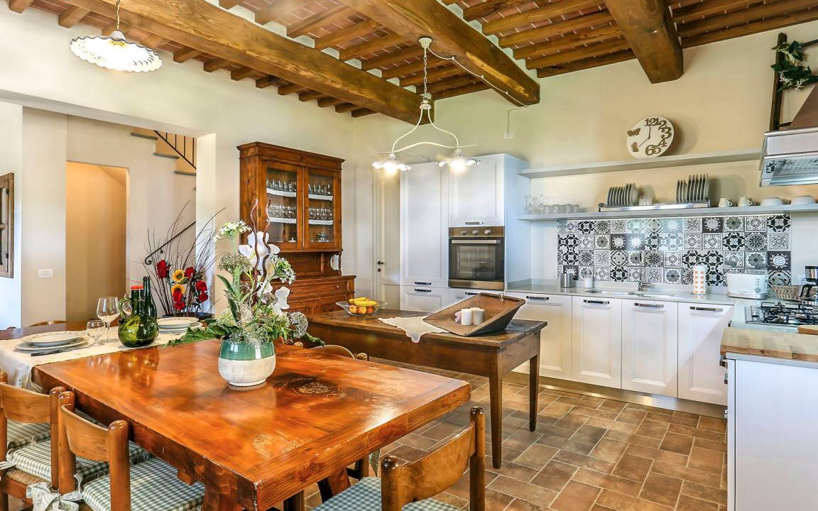 Photo of Kitchen in Molazzana