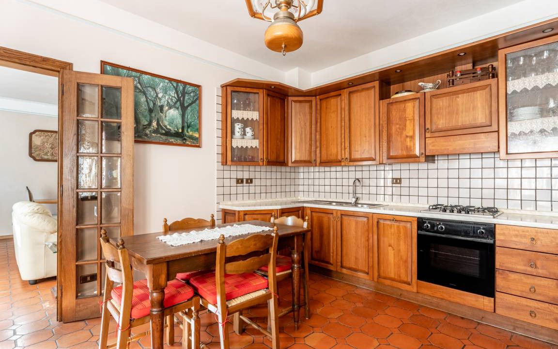 Photo of Kitchen in Molazzana