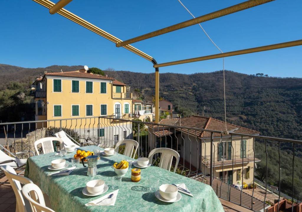 Photo of Patio Balcony in Vasia