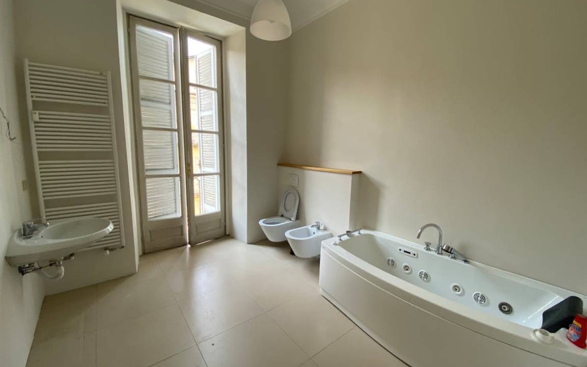 Photo of Bathroom in Historic Centre
